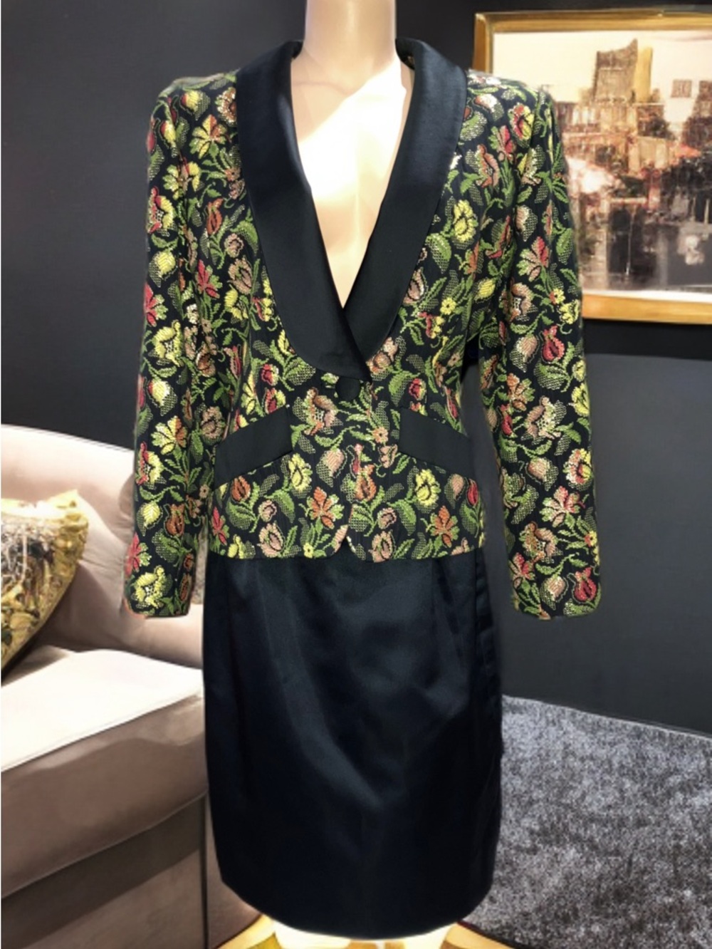 RareVTG Luxury Couture Yves Saint Laurent Floral Jacket Silk Skirt Suit Sz 44